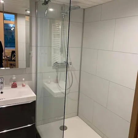 Cosy 2 Pers En Plein Centre Avec Balcon *