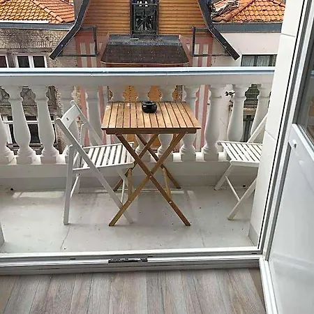 Cosy 2 Pers En Plein Centre Avec Balcon *